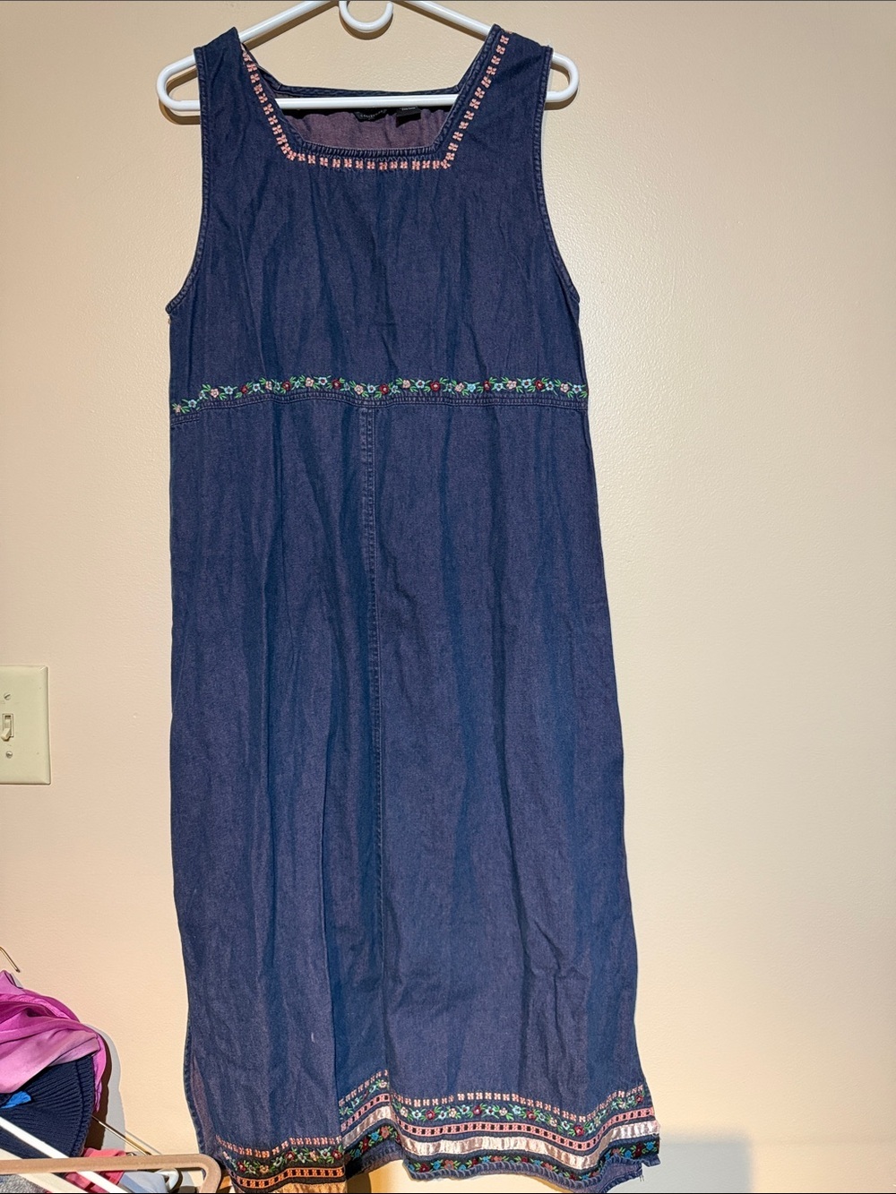 Agapo cotton Embroidered Sleeveless Maxi Dress